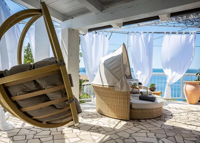 Holiday home Lovely In With Wifi Crikvenica